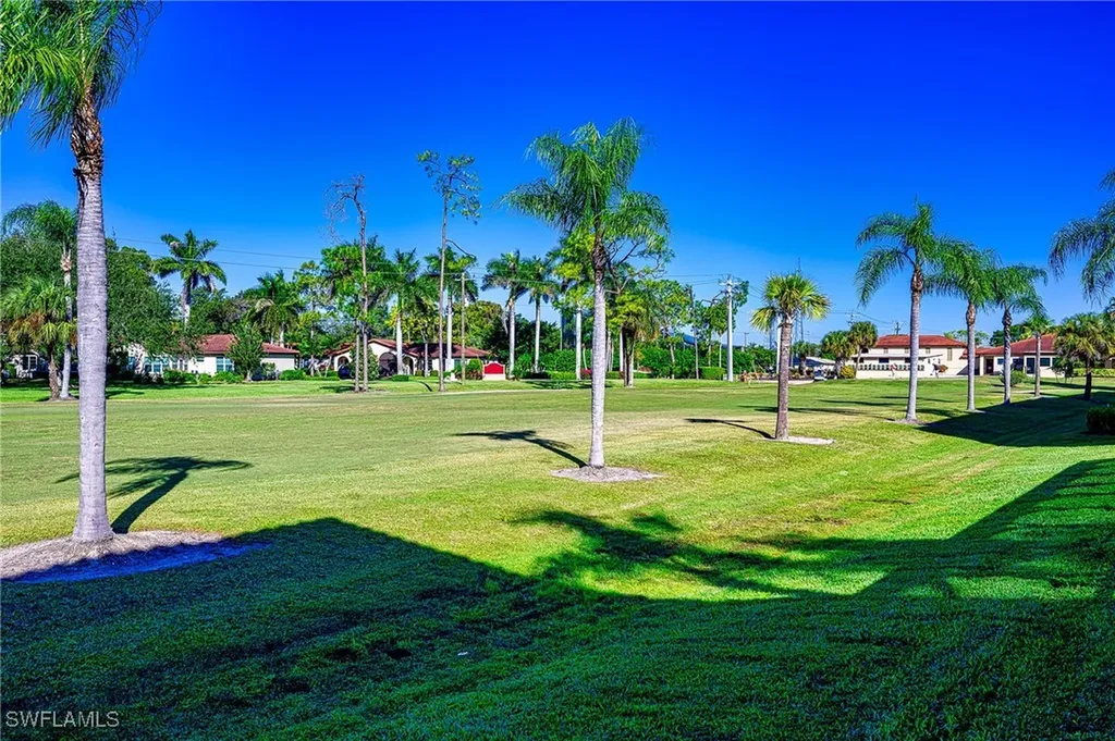 201 Quail Forest Boulevard Naples FL 34105