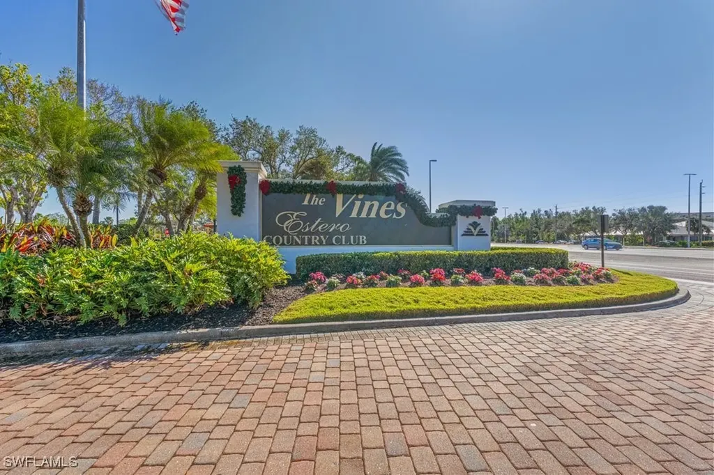 8251 Grand Palm Drive Estero FL 33967