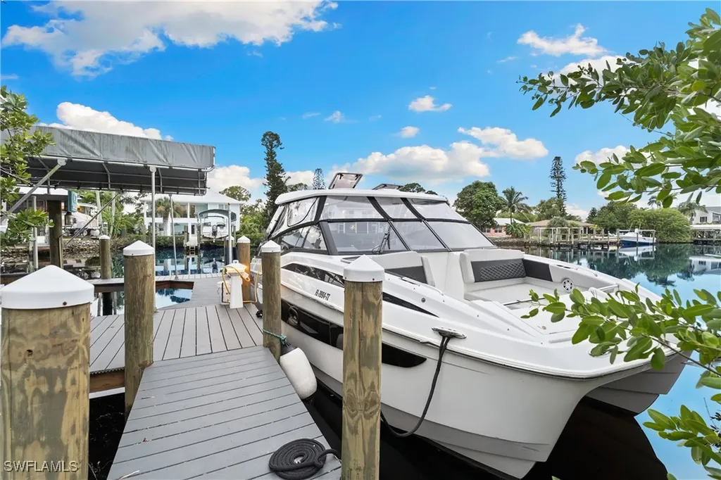 3890 Aloha Lane Bonita Springs FL 34134