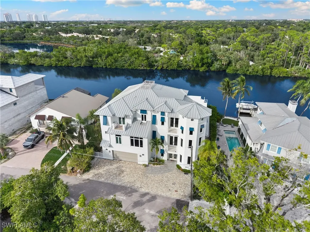 3890 Aloha Lane Bonita Springs FL 34134