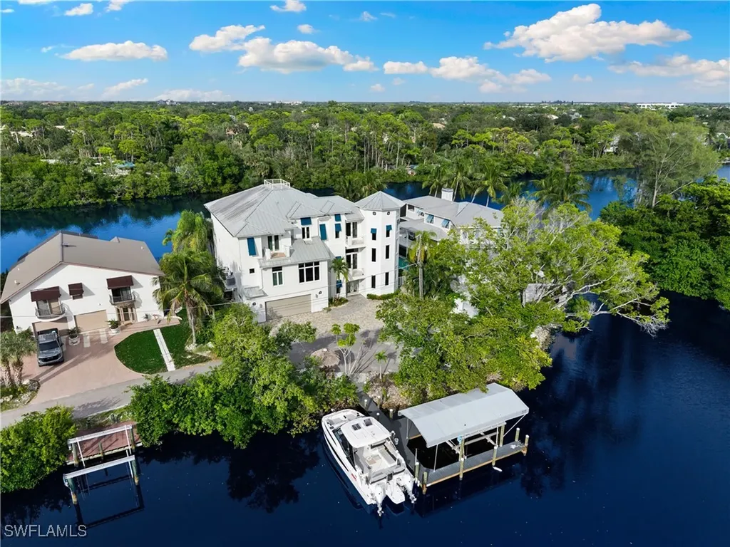 3890 Aloha Lane Bonita Springs FL 34134