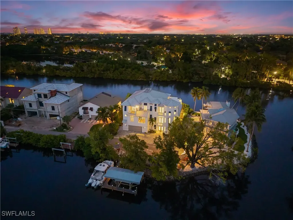 3890 Aloha Lane Bonita Springs FL 34134