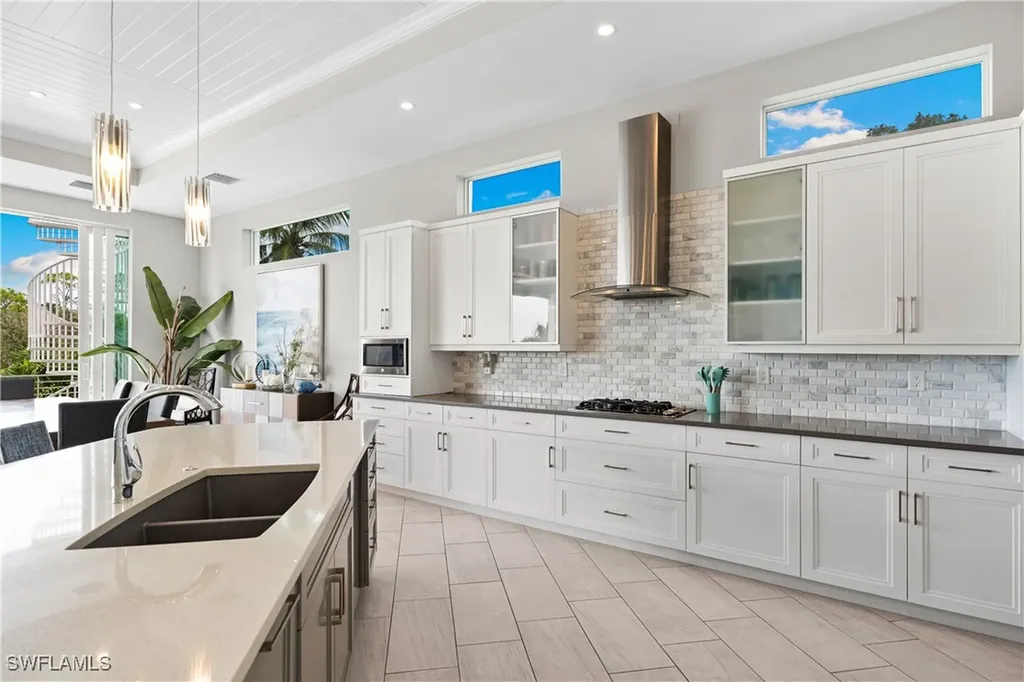 3890 Aloha Lane Bonita Springs FL 34134