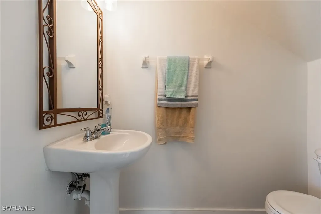 3347 N Key Drive North Fort Myers FL 33903