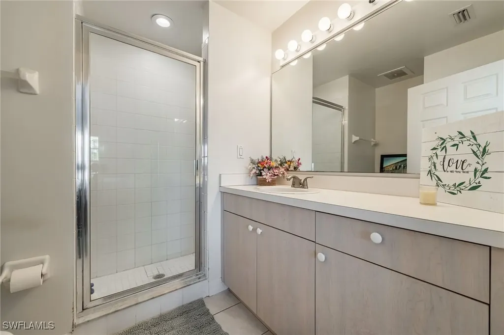 3347 N Key Drive North Fort Myers FL 33903