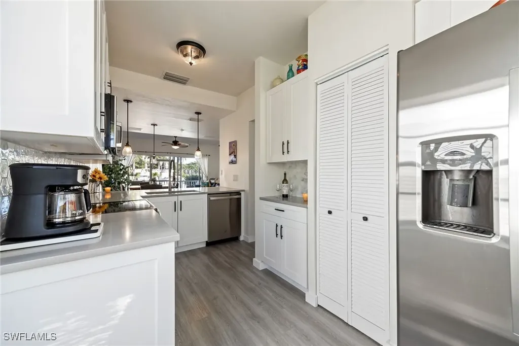 3347 N Key Drive North Fort Myers FL 33903