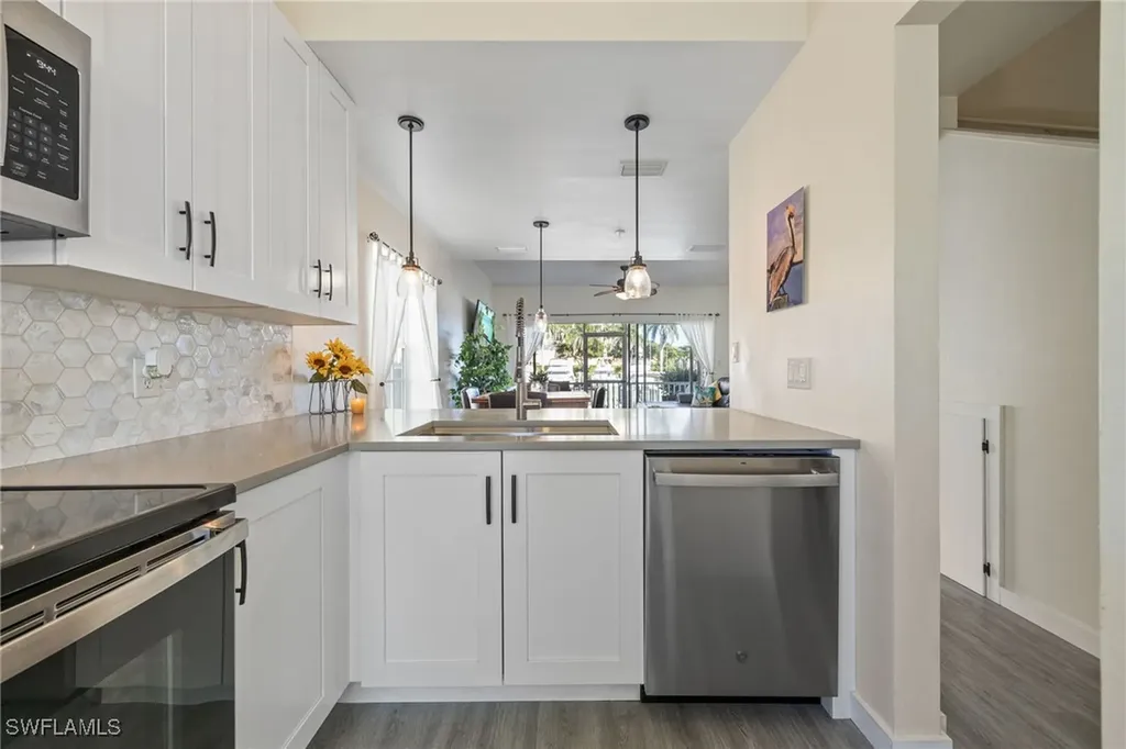 3347 N Key Drive North Fort Myers FL 33903