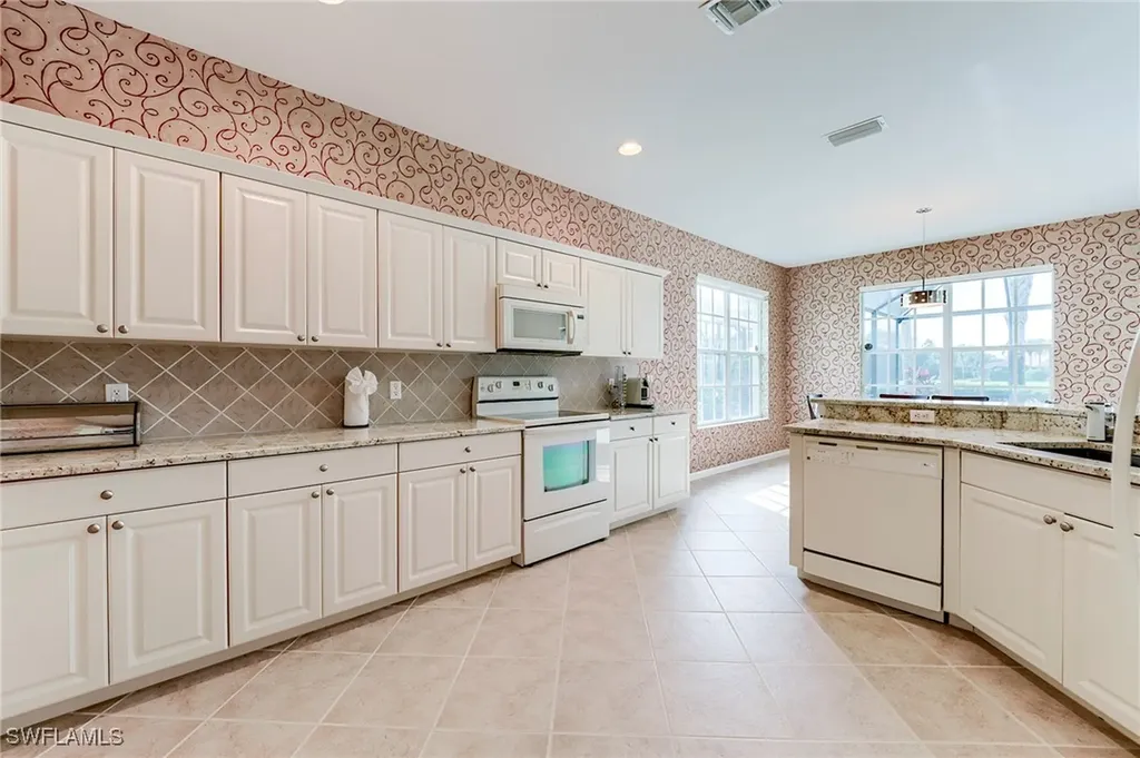 21900 Longleaf Trail Drive Estero FL 34135