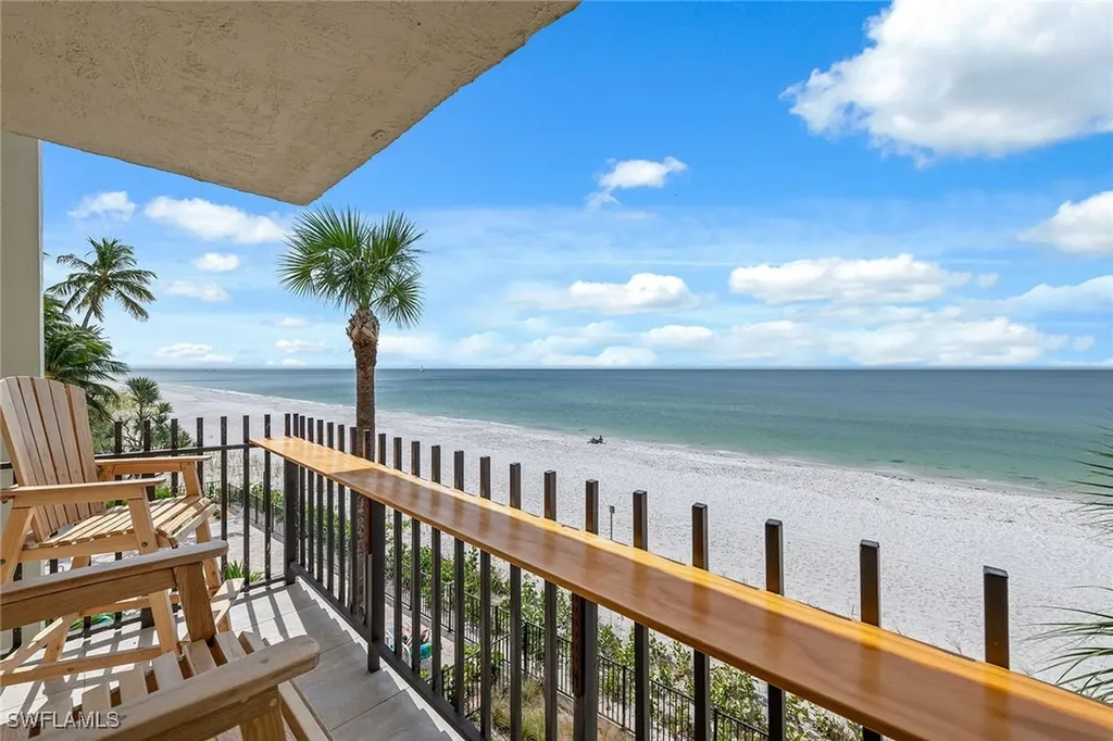 3399 Gulf Shore Boulevard N Naples FL 34103