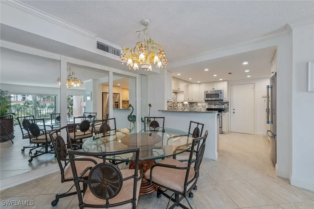 3399 Gulf Shore Boulevard N Naples FL 34103