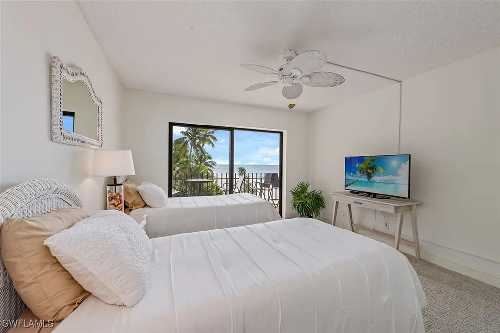 3399 Gulf Shore Boulevard N Naples FL 34103