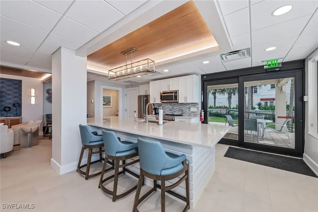 3399 Gulf Shore Boulevard N Naples FL 34103
