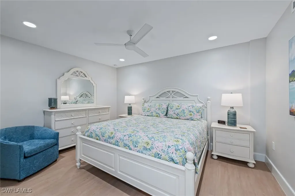 3399 Gulf Shore Boulevard N Naples FL 34103