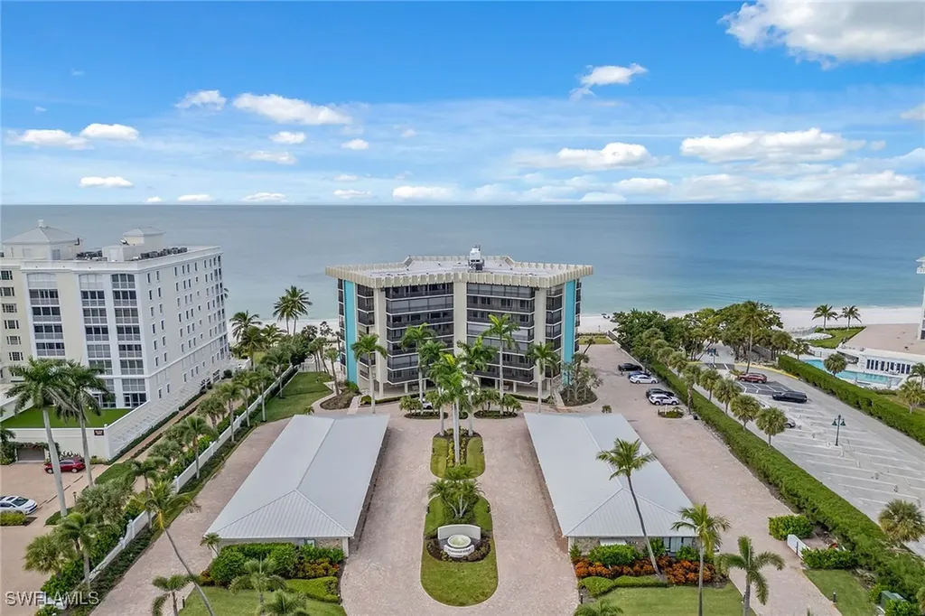 3399 Gulf Shore Boulevard N Naples FL 34103
