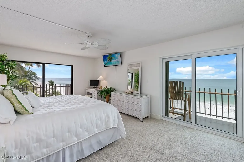 3399 Gulf Shore Boulevard N Naples FL 34103