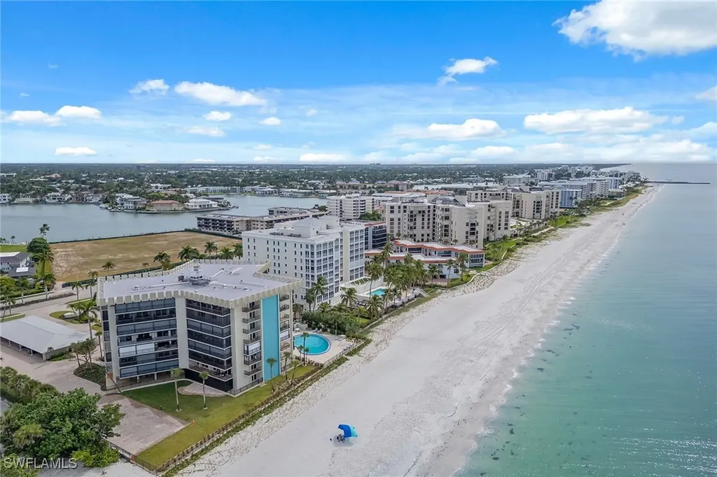 3399 Gulf Shore Boulevard N Naples FL 34103