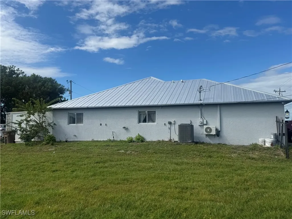 1818 Embers Parkway W Cape Coral FL 33993