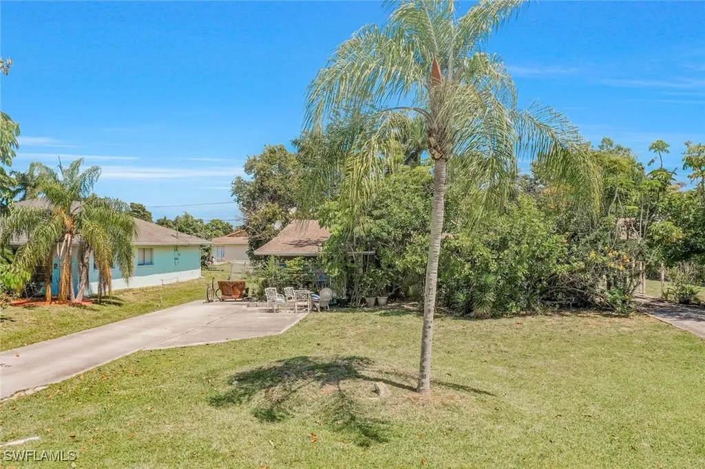 771 104th Avenue N Naples FL 34108