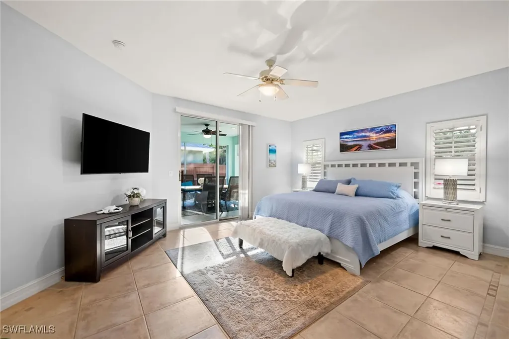 743 98th Avenue N Naples FL 34108