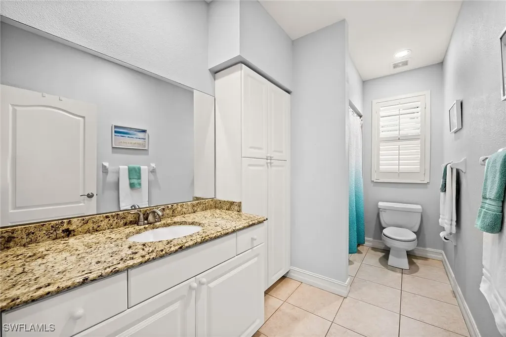 743 98th Avenue N Naples FL 34108