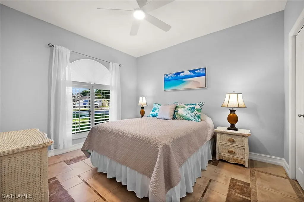 743 98th Avenue N Naples FL 34108
