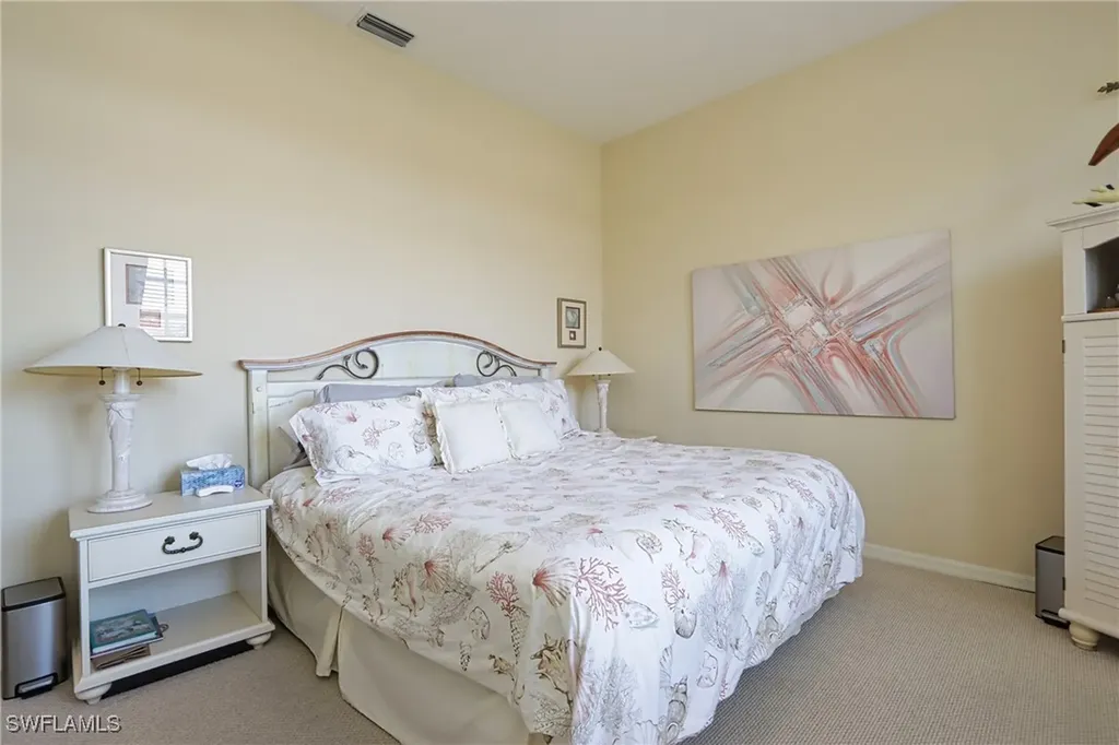 400 L Ambiance Circle Naples FL 34108