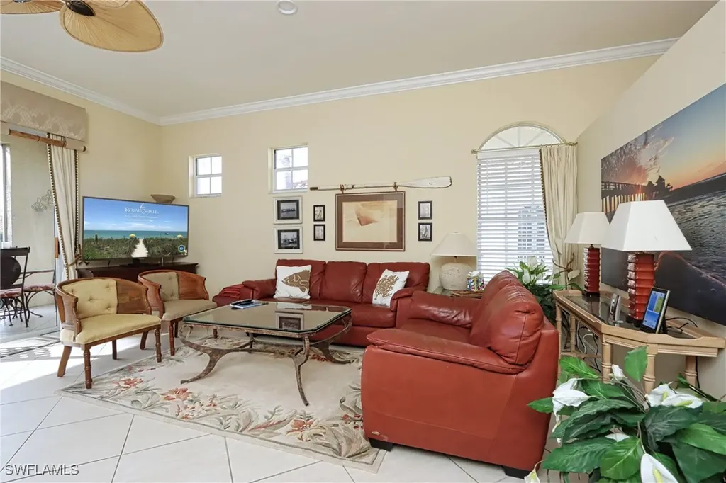 400 L Ambiance Circle Naples FL 34108