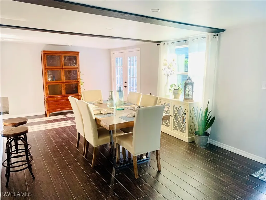 235 Cypress Way W Naples FL 34110