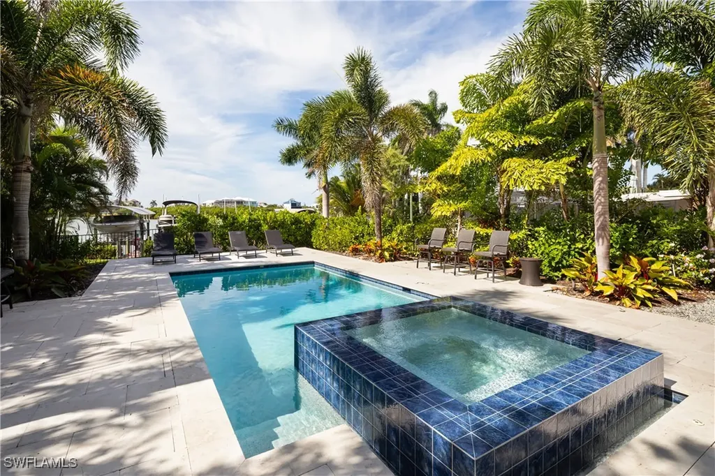 26823 Mclaughlin Boulevard Bonita Springs FL 34134