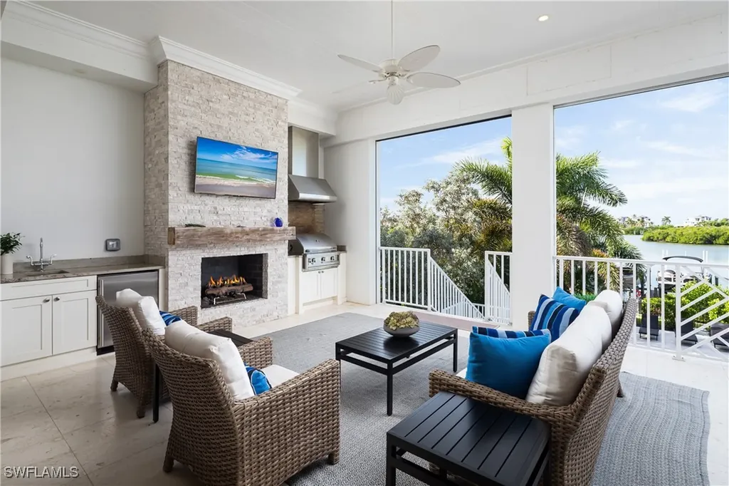 26823 Mclaughlin Boulevard Bonita Springs FL 34134