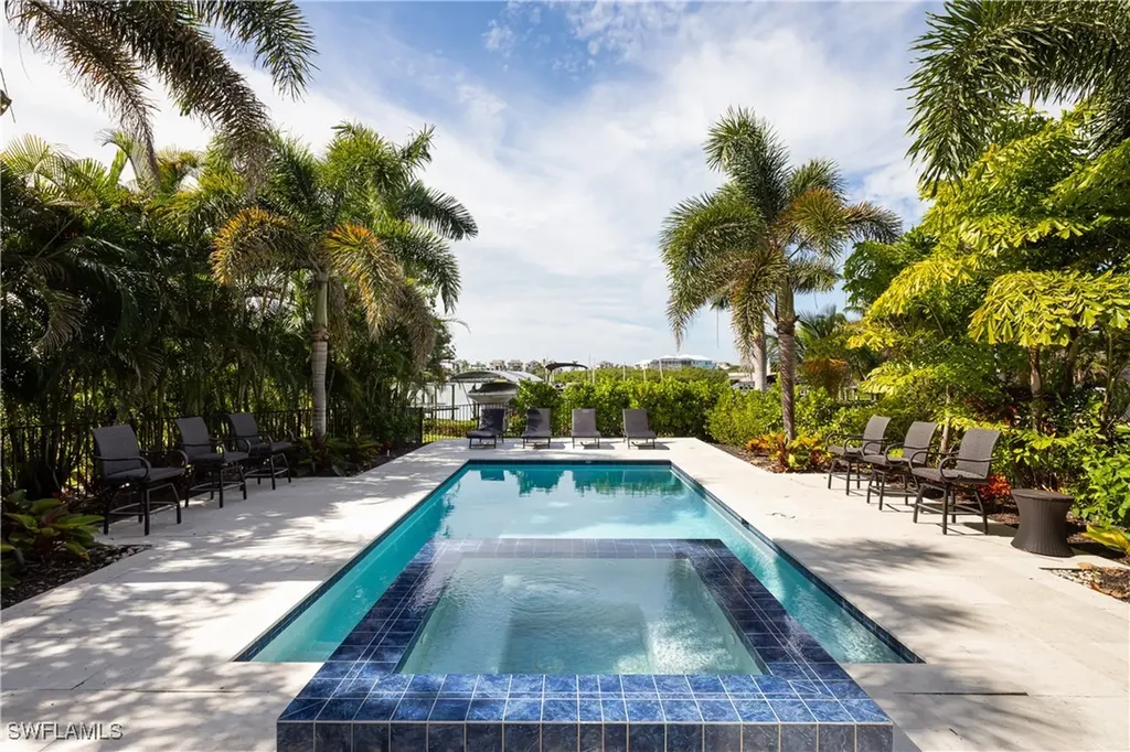 26823 Mclaughlin Boulevard Bonita Springs FL 34134