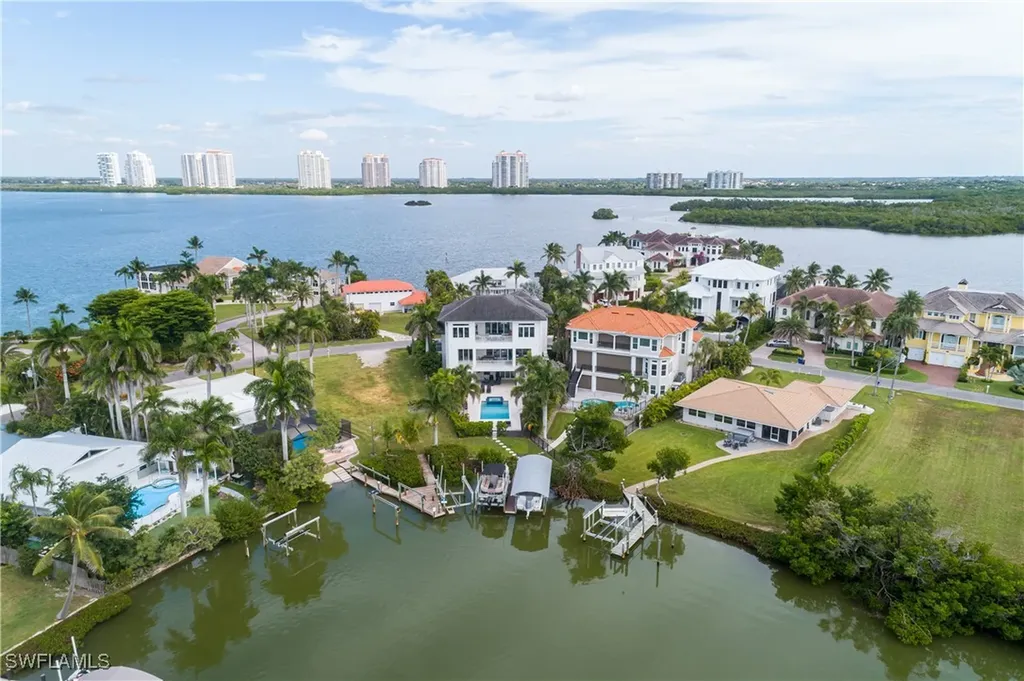 26823 Mclaughlin Boulevard Bonita Springs FL 34134