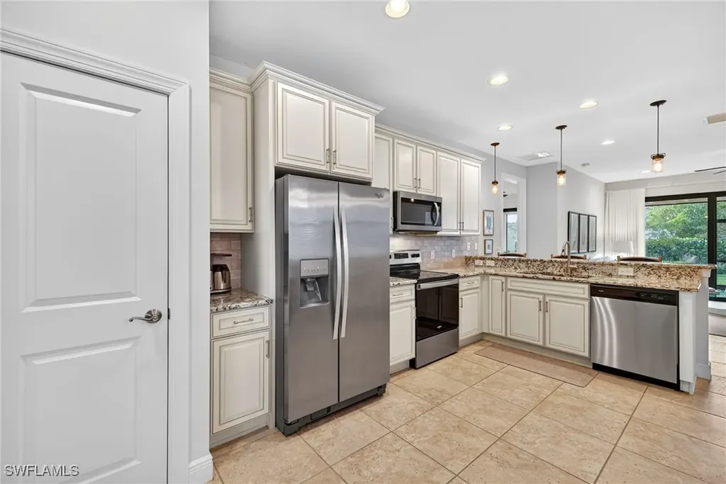 1519 Oceania Drive S Naples FL 34113