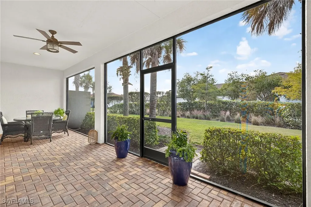 1519 Oceania Drive S Naples FL 34113