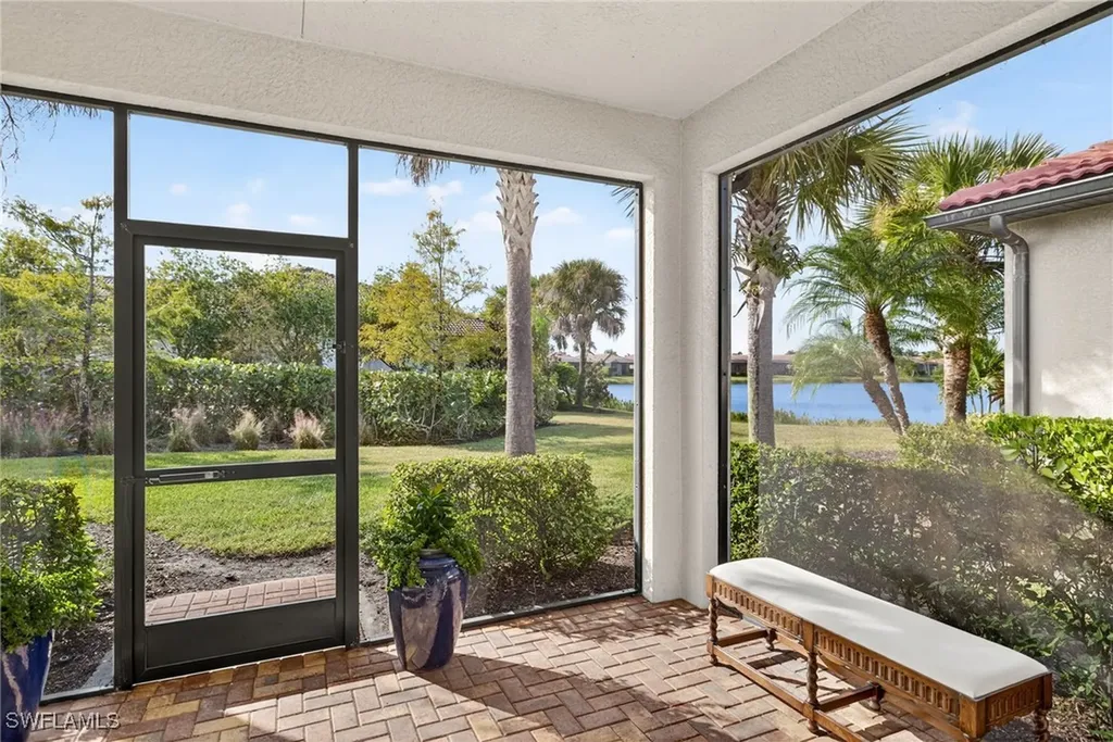 1519 Oceania Drive S Naples FL 34113