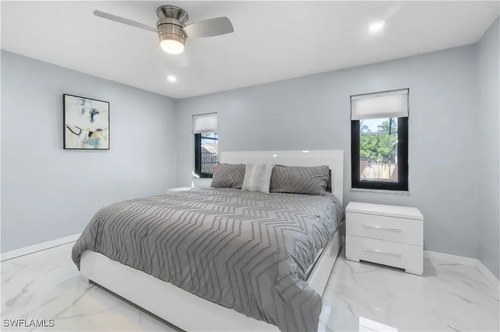 659 108th Avenue N Naples FL 34108