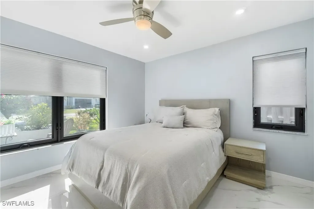659 108th Avenue N Naples FL 34108