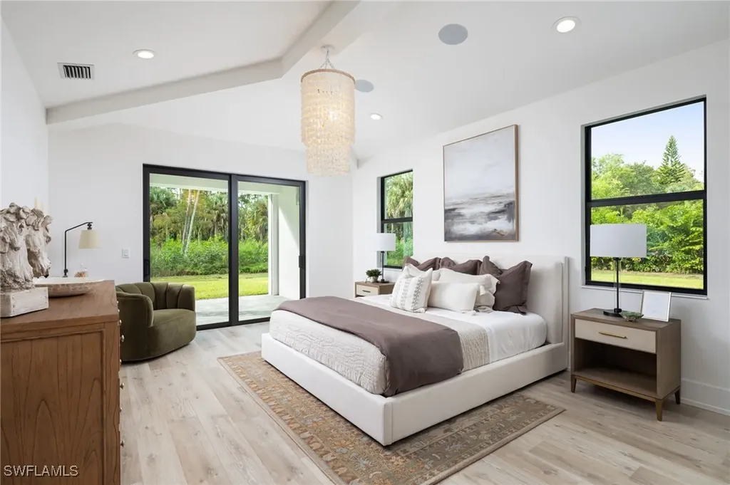 5772 Green Boulevard Naples FL 34116