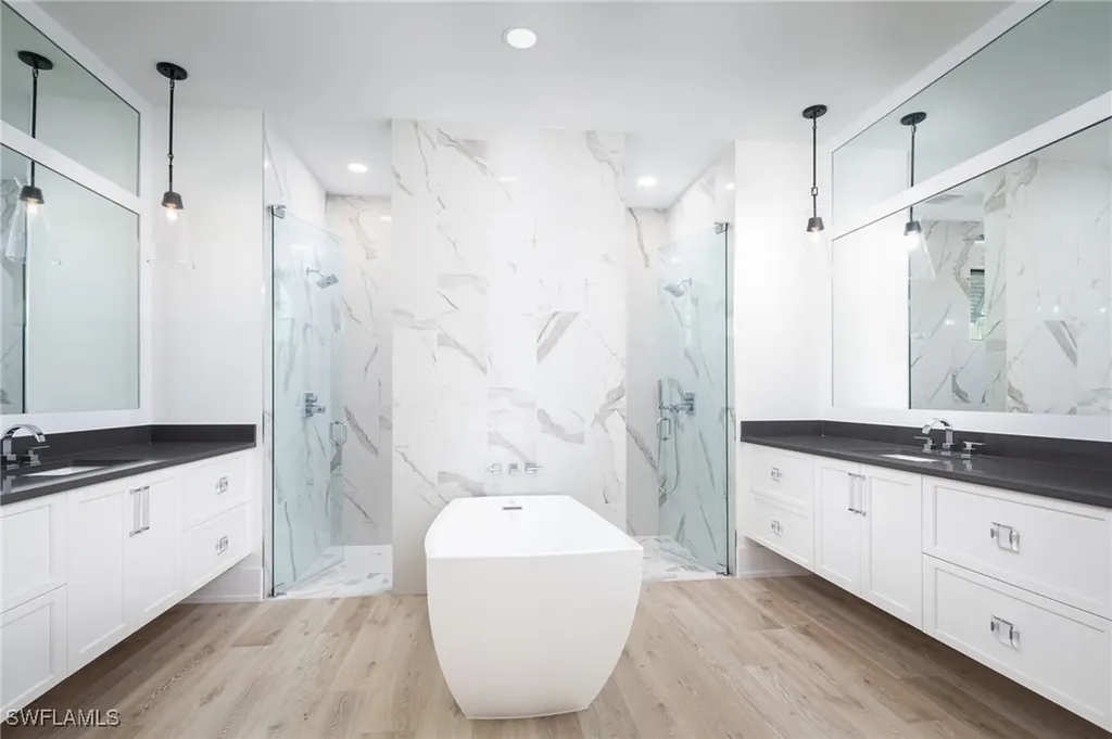 5772 Green Boulevard Naples FL 34116