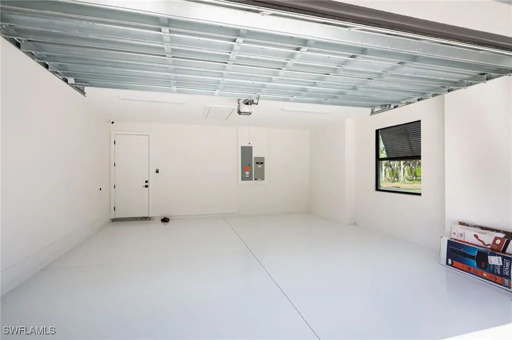 5772 Green Boulevard Naples FL 34116