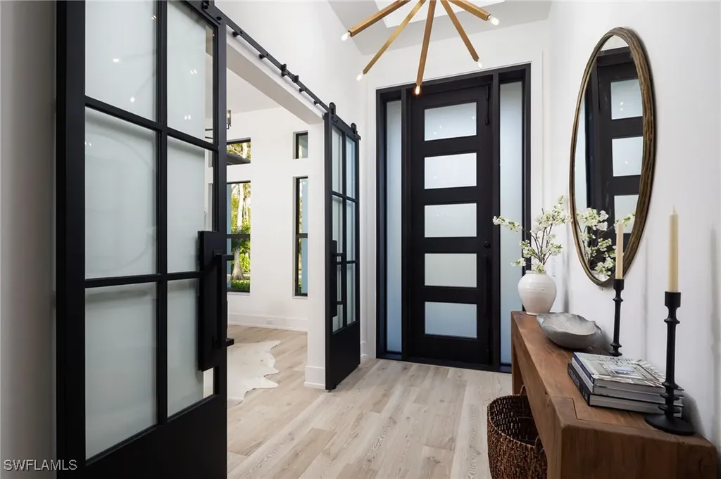 5772 Green Boulevard Naples FL 34116