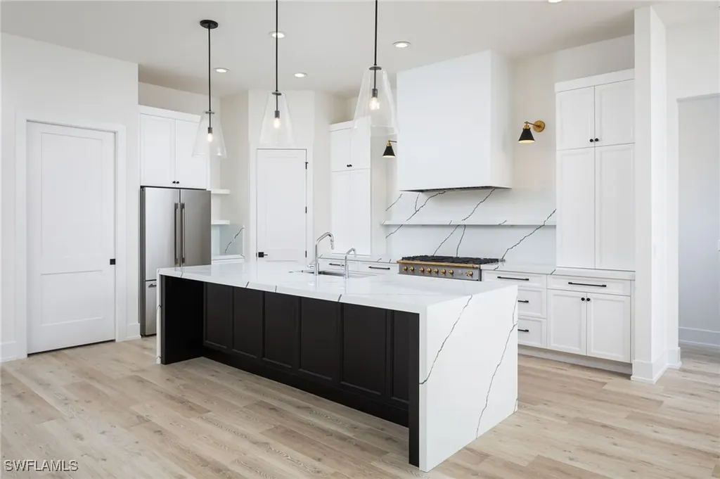 5772 Green Boulevard Naples FL 34116