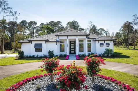 5772 Green Boulevard Naples FL 34116