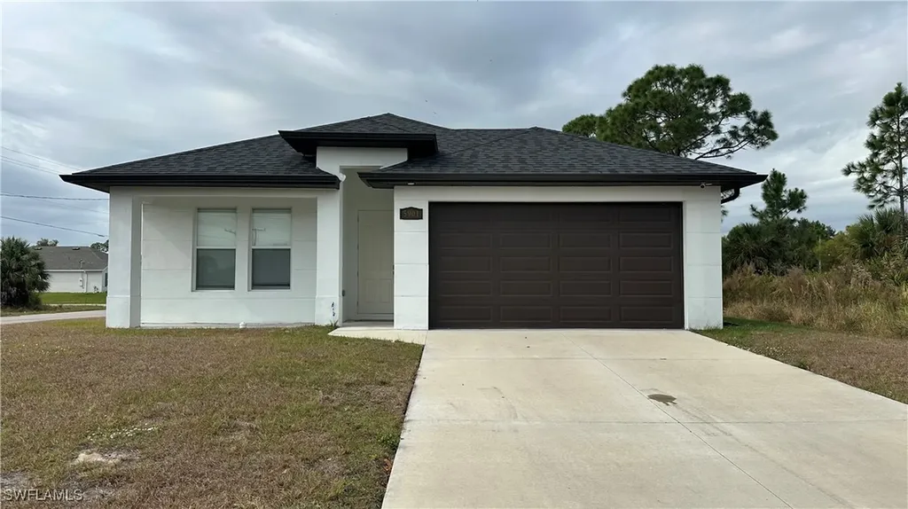 5901 Rita Avenue N Lehigh Acres FL 33971