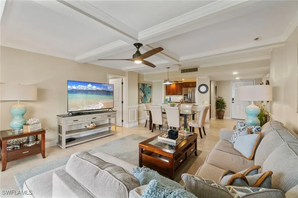 17 Bluebill Avenue Naples FL 34108