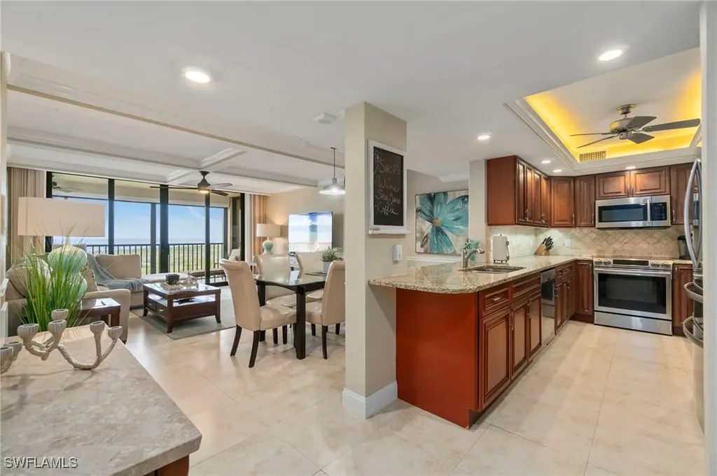 17 Bluebill Avenue Naples FL 34108