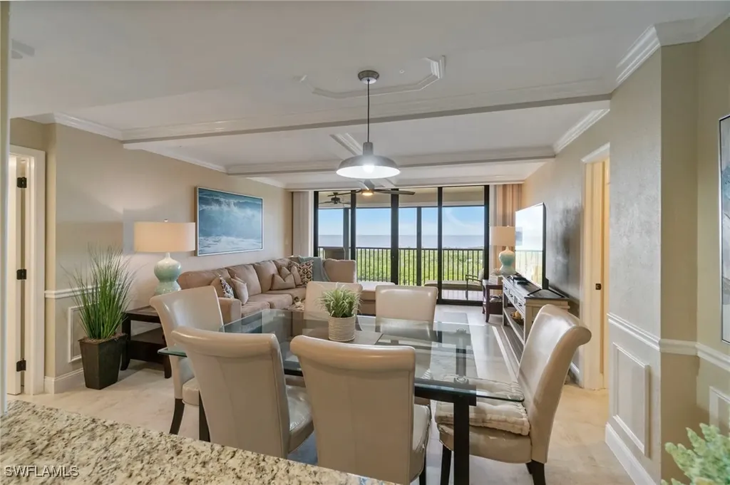 17 Bluebill Avenue Naples FL 34108