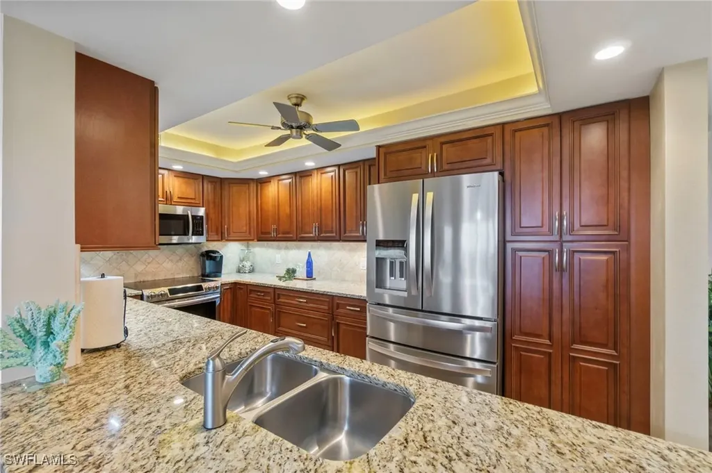 17 Bluebill Avenue Naples FL 34108