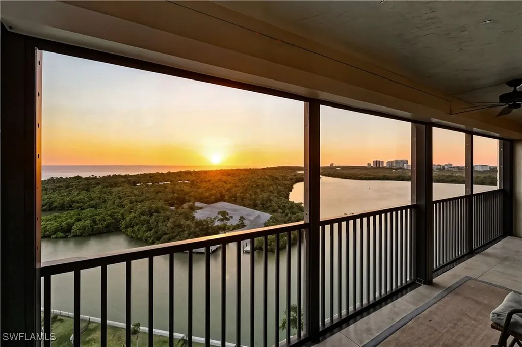 17 Bluebill Avenue Naples FL 34108