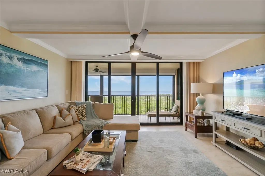 17 Bluebill Avenue Naples FL 34108